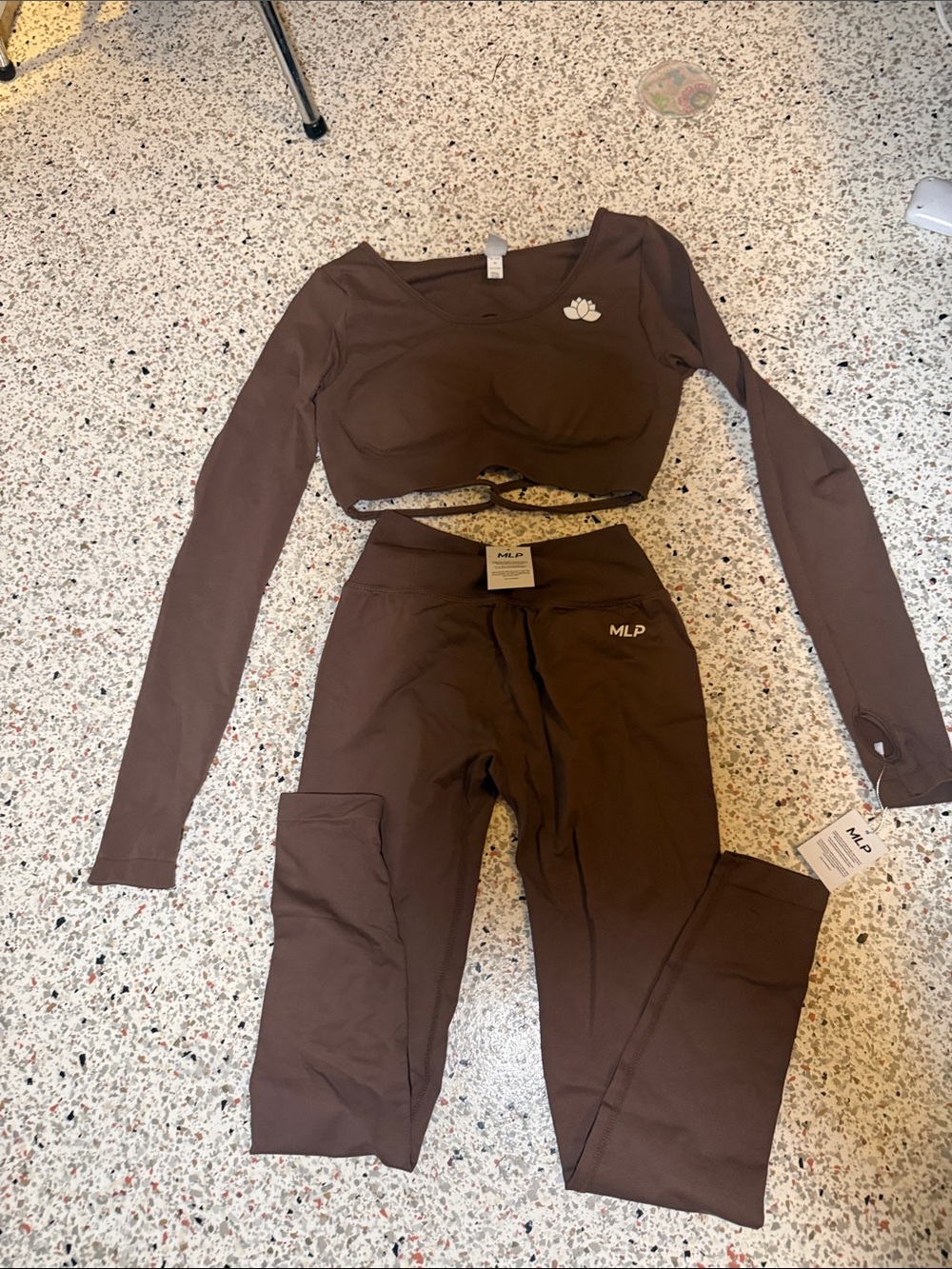 Brown Long-Sleeve Crop Top & Leggings Set